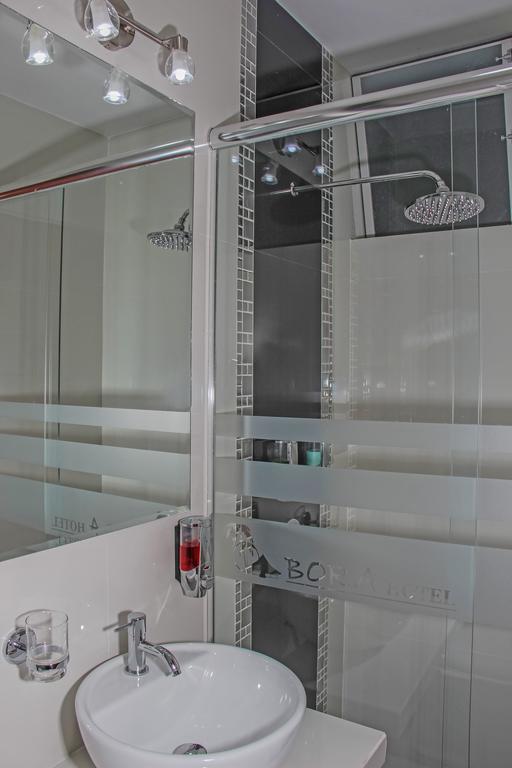 Bora Hotel Iquitos Bilik gambar